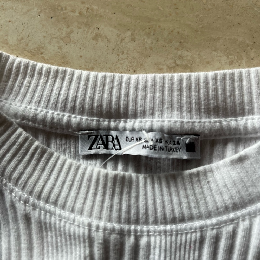 Zara White Ribbed Tank Top - Picture 3 of 3
